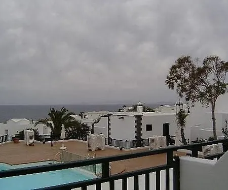 Aparthotel Pueblos 2*